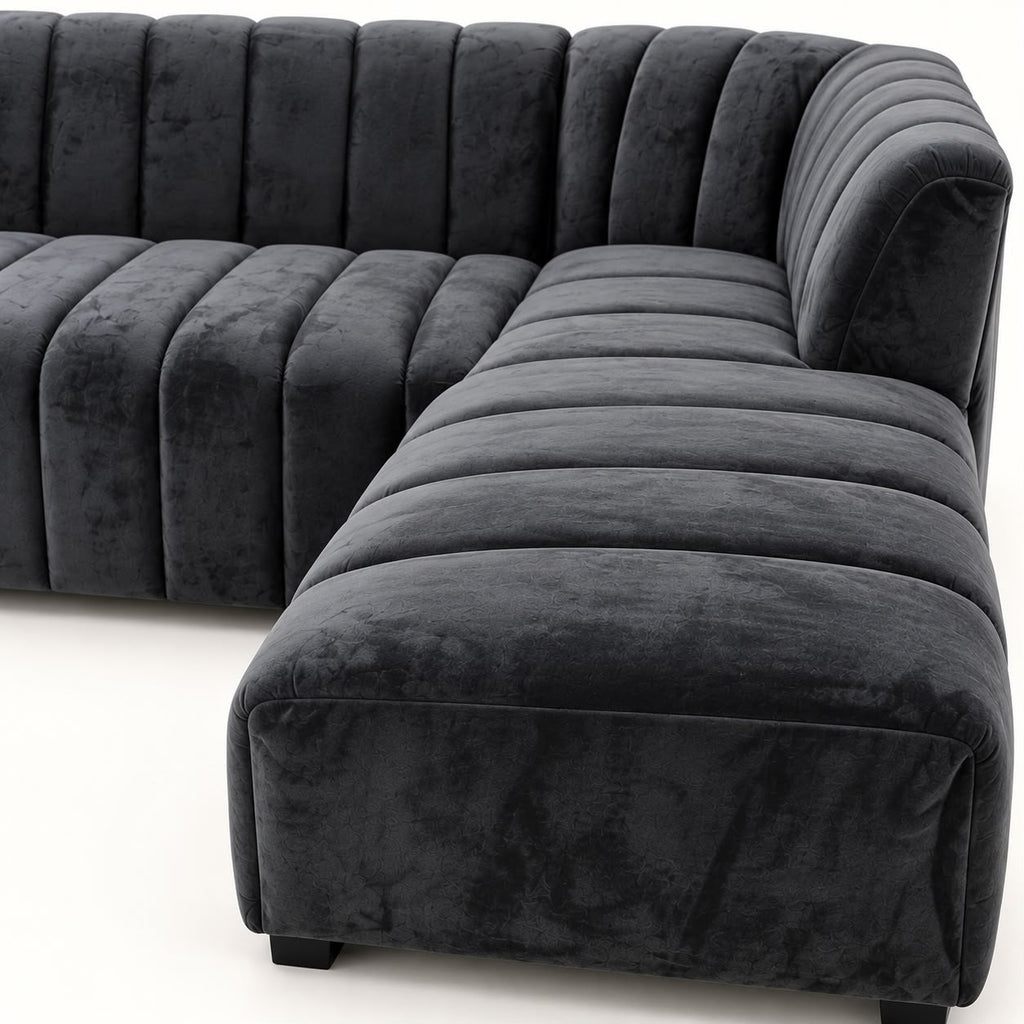 Kayla Corner With DayBed